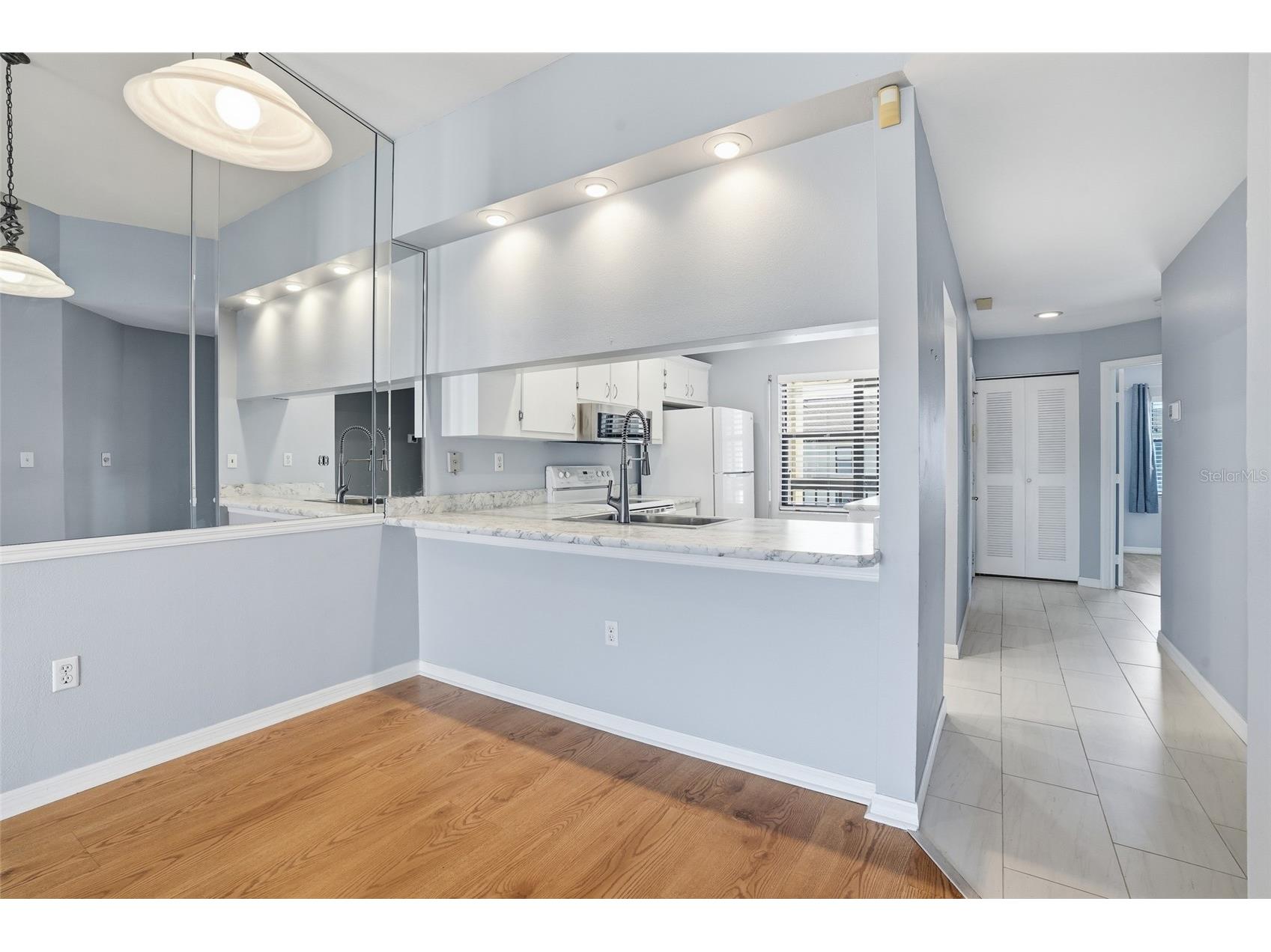 9270 Lake Park Drive #201 Fort Myers FL 33919 C7521507 image14