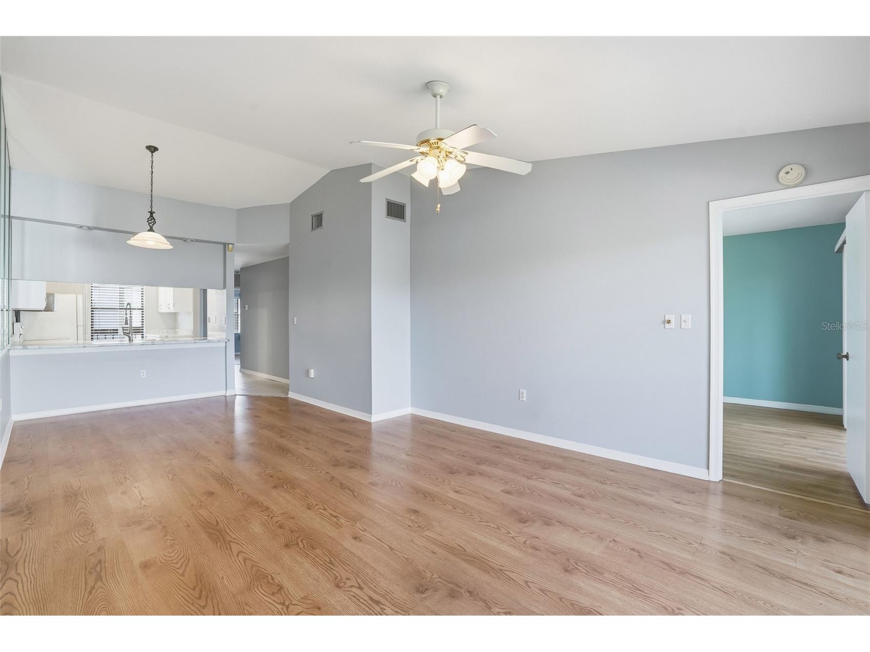 9270 Lake Park Drive #201 Fort Myers FL 33919 C7521507 image9