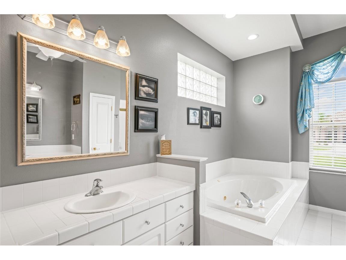 9272 Westshore Drive Weeki Wachee FL 34613 W7878458 image28