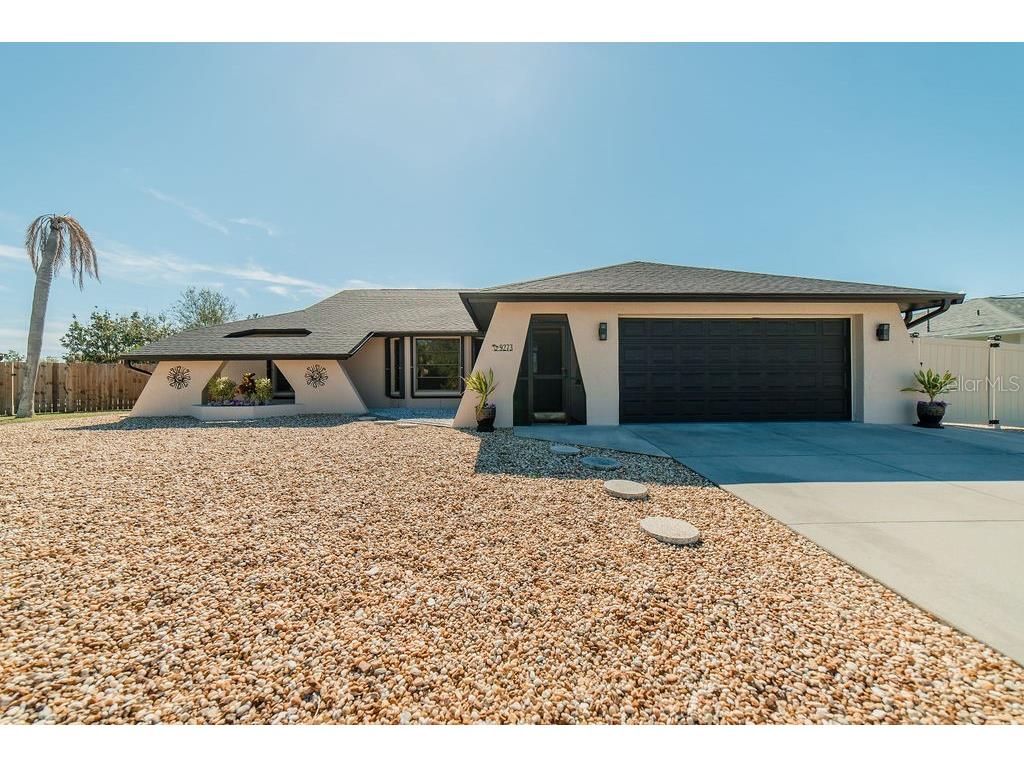 9273 Carnation Avenue Englewood FL 34224 N6142571 image1