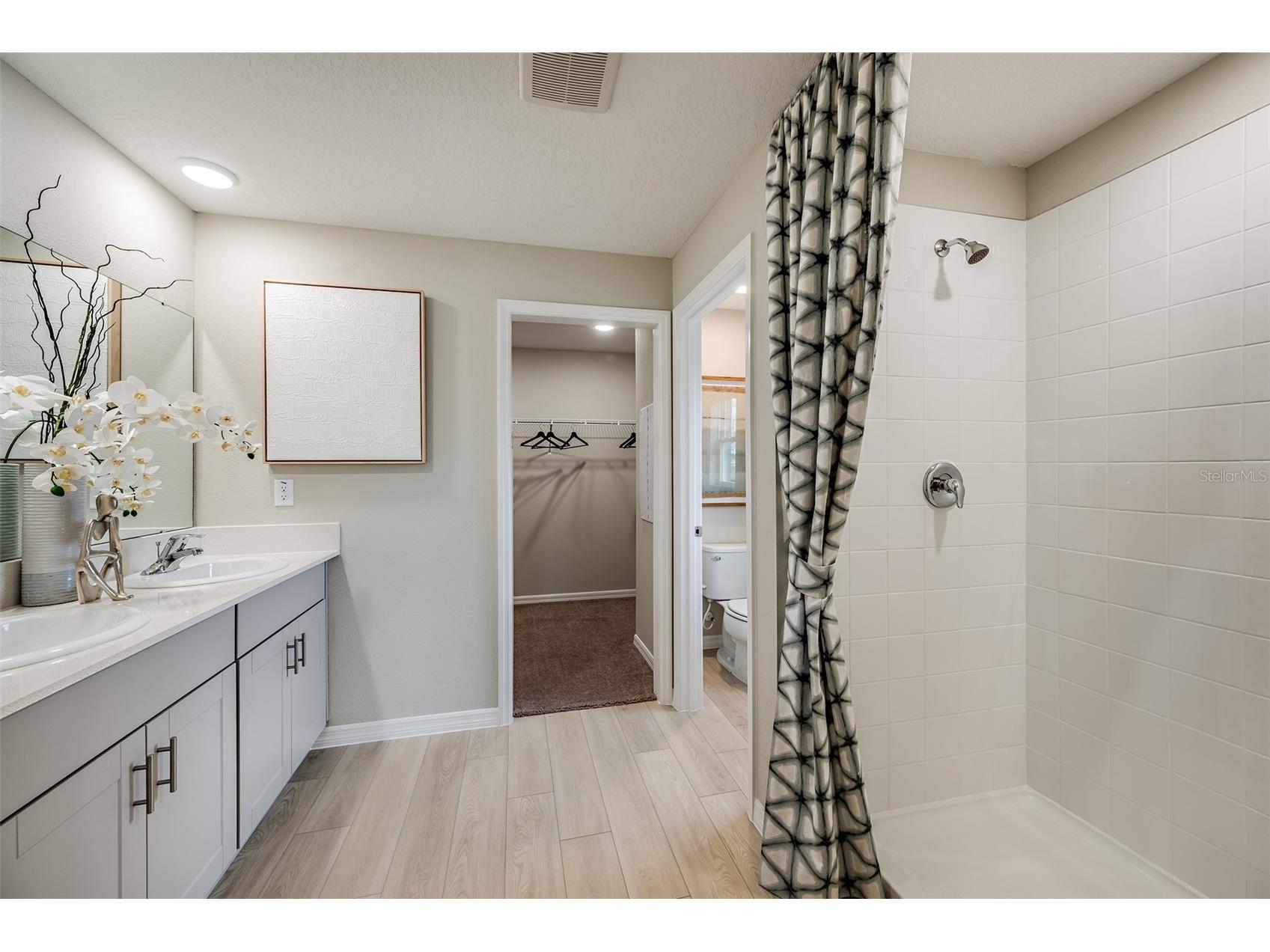 9273 Orchard Park Lane Zephyrhills FL 33541 TB8464822 image6