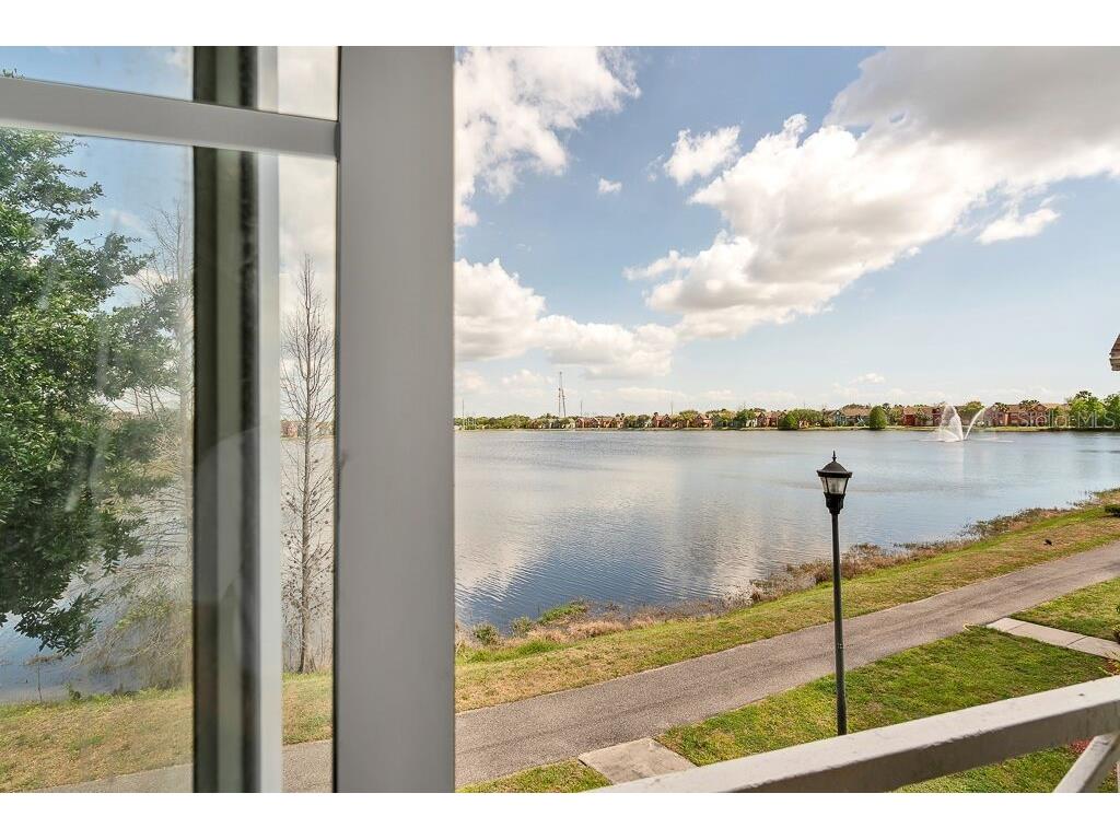 9274 Lake Chase Island Way #9274 Tampa FL 33626 T3426009 image1