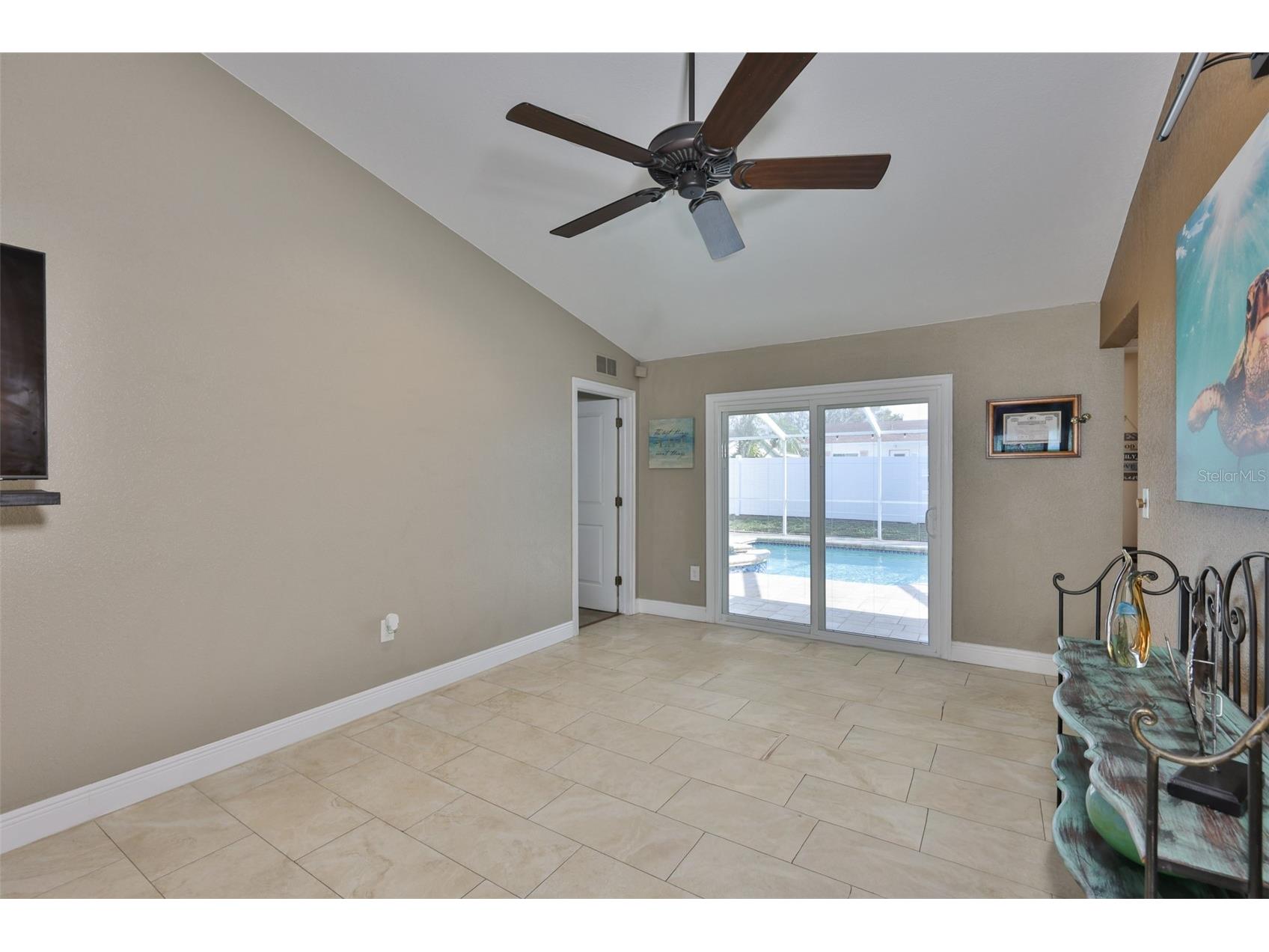 9275 133rd Street Seminole FL 33776 TB8477708 image20