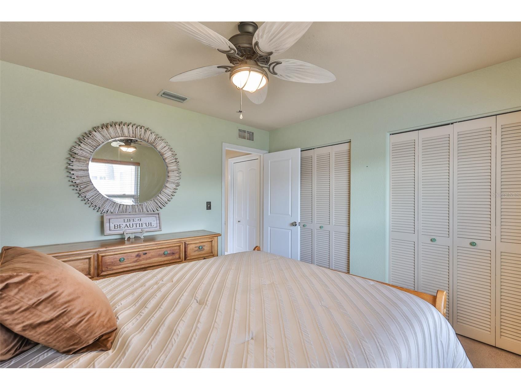 9275 133rd Street Seminole FL 33776 TB8477708 image3