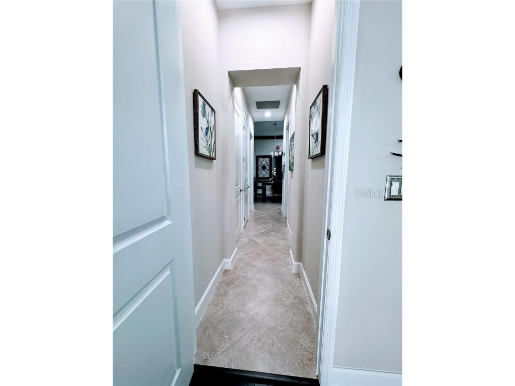 9275 Laureate Boulevard Orlando FL 32827 O6353205 image15