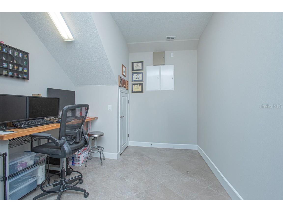 9275 Laureate Boulevard Orlando FL 32827 O6353205 image27