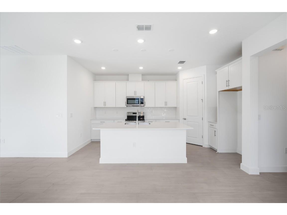 9275 Players Drive Weeki Wachee FL 34613 S5127461 image14