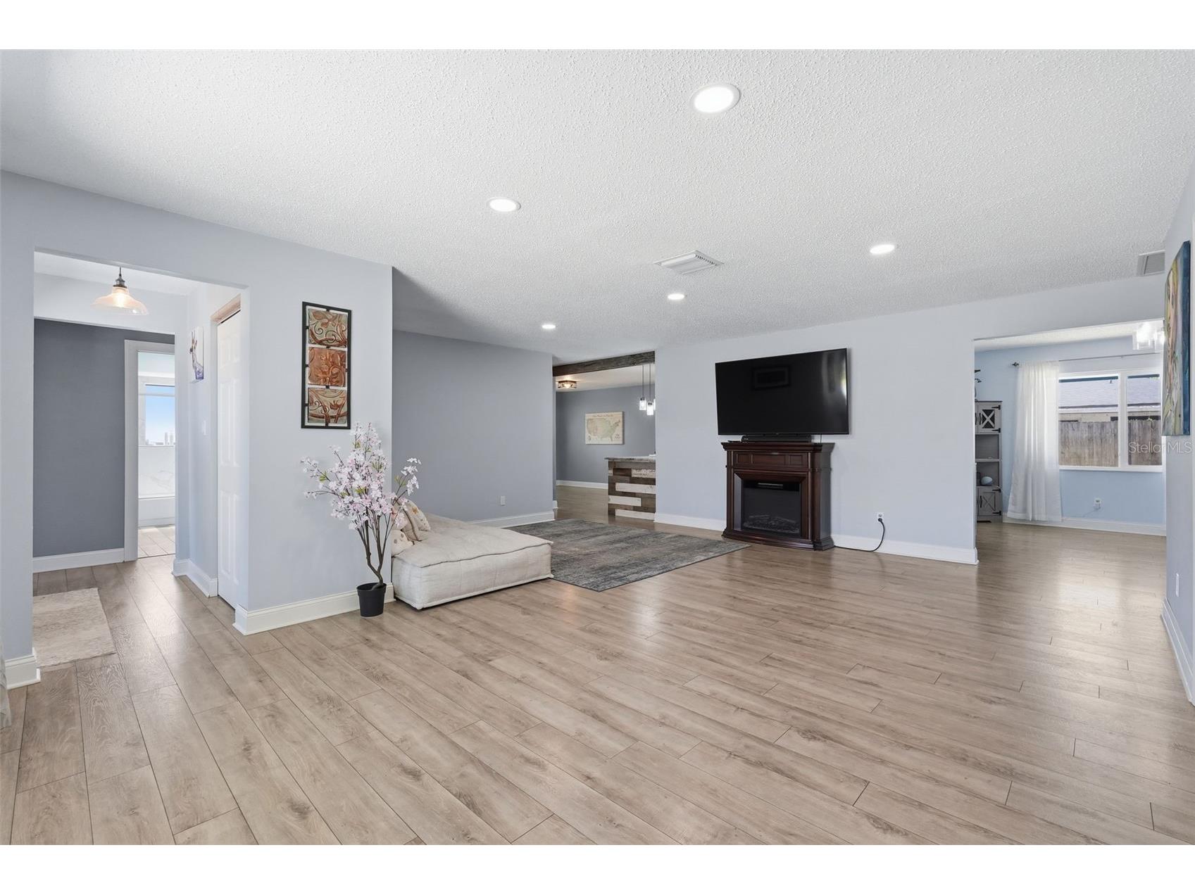 9276 N 79th Avenue Seminole FL 33777 TB8499705 image9