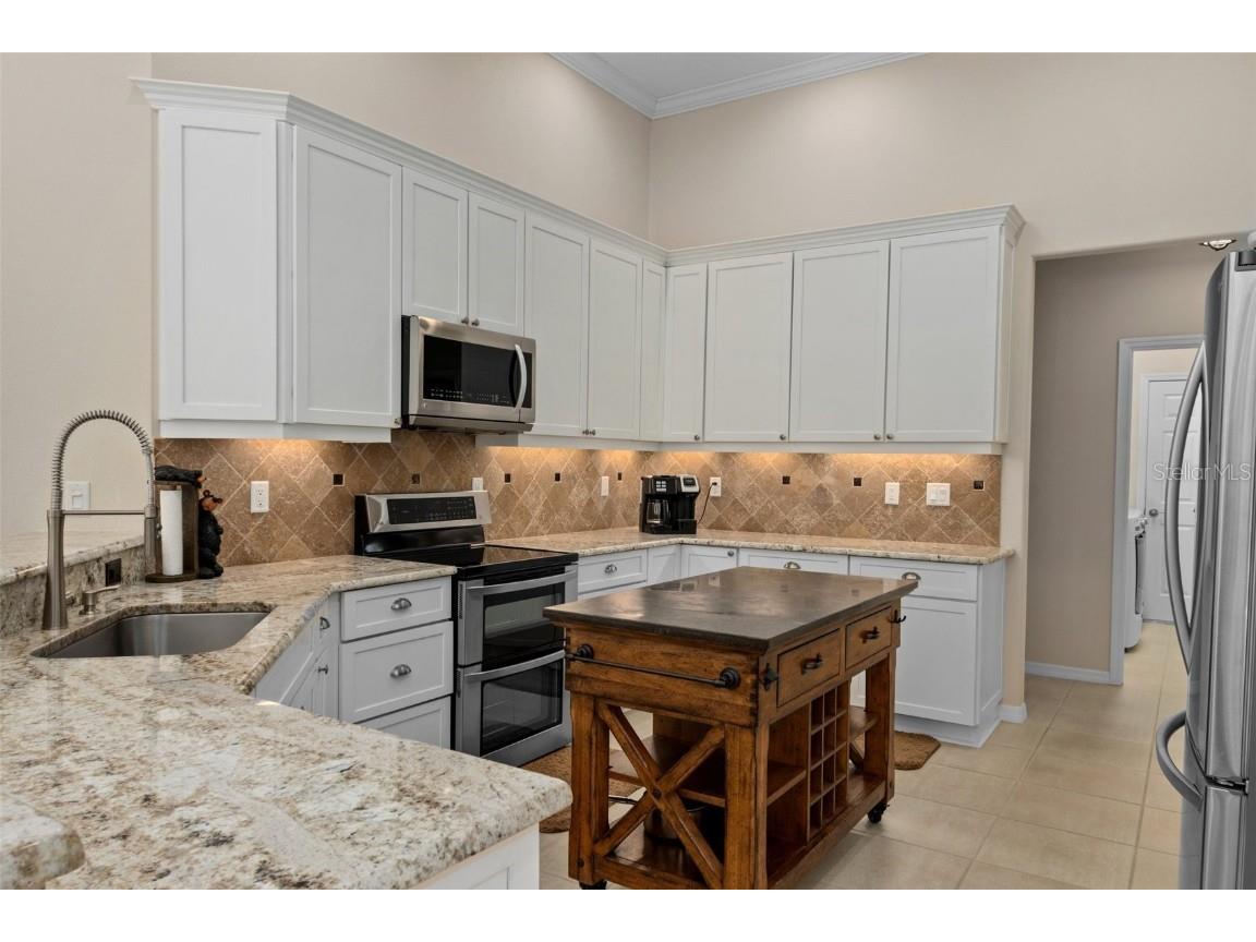 9276 Lake Cypress Loop Weeki Wachee FL 34613 W7878742 image20