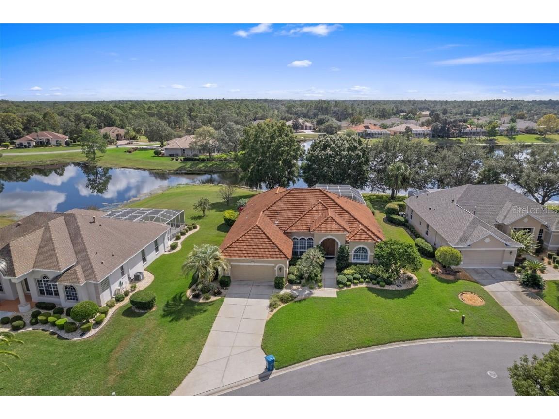 9276 Lake Cypress Loop Weeki Wachee FL 34613 W7878742 image5