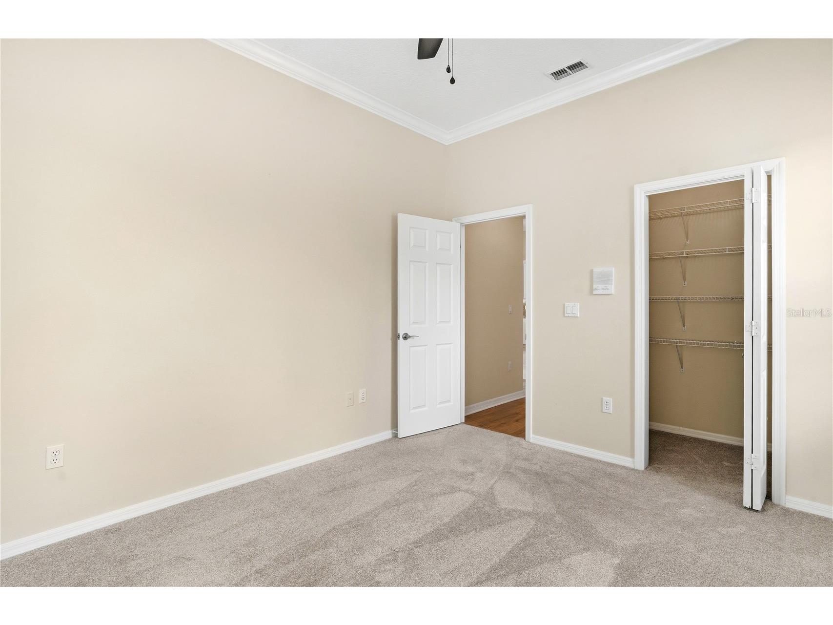 9276 Lake Cypress Loop Weeki Wachee FL 34613 - GLEN LAKES W7886752 image23