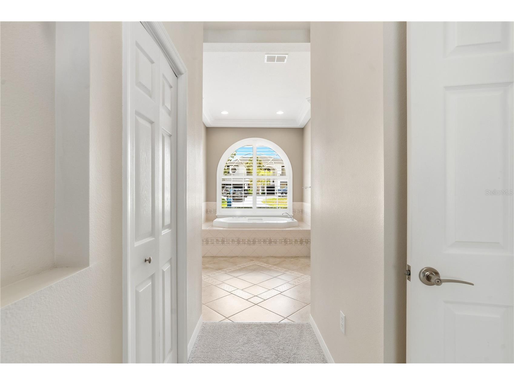 9276 Lake Cypress Loop Weeki Wachee FL 34613 - GLEN LAKES W7886752 image27