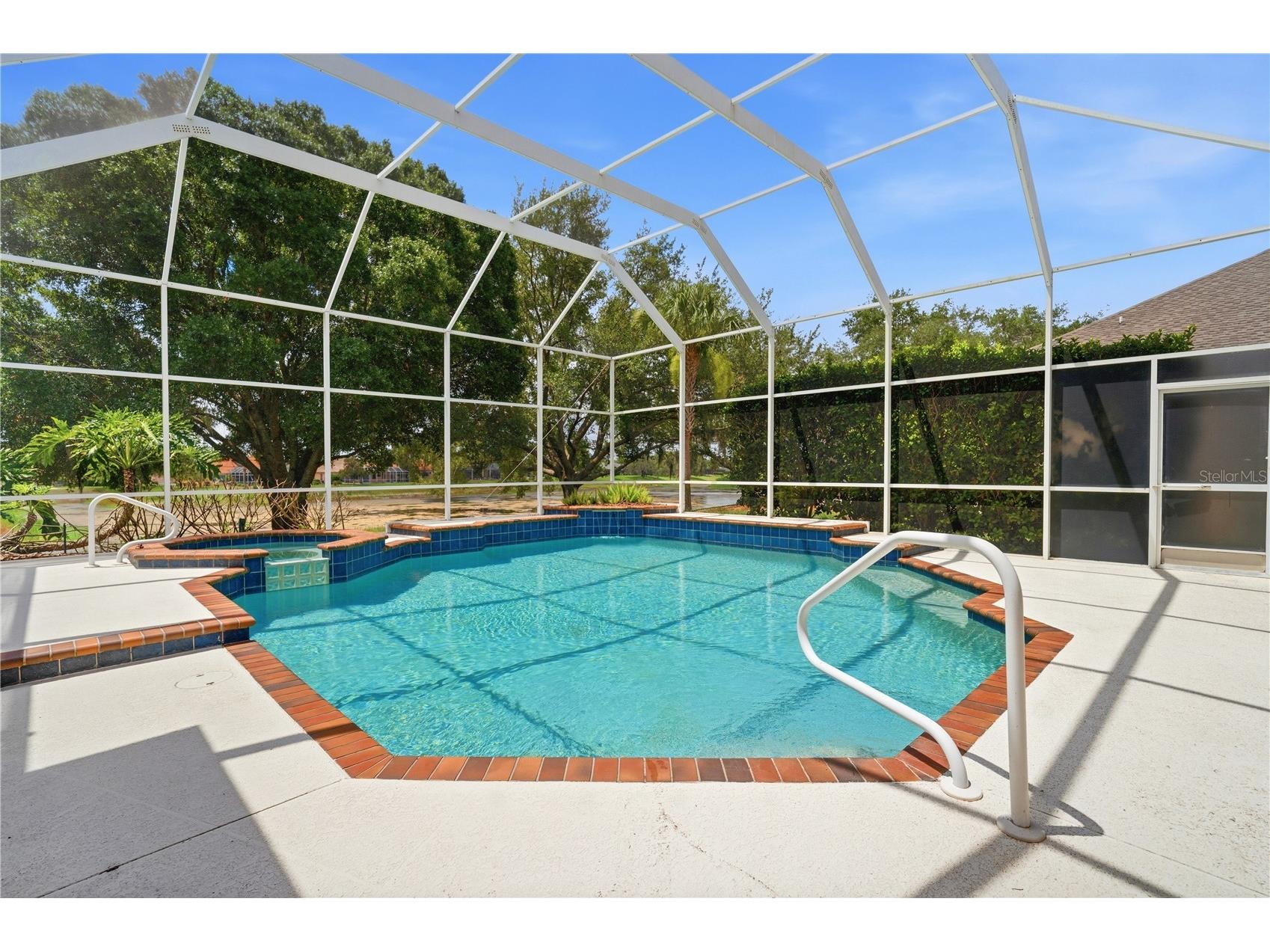 9276 Lake Cypress Loop Weeki Wachee FL 34613 - GLEN LAKES W7886752 image56
