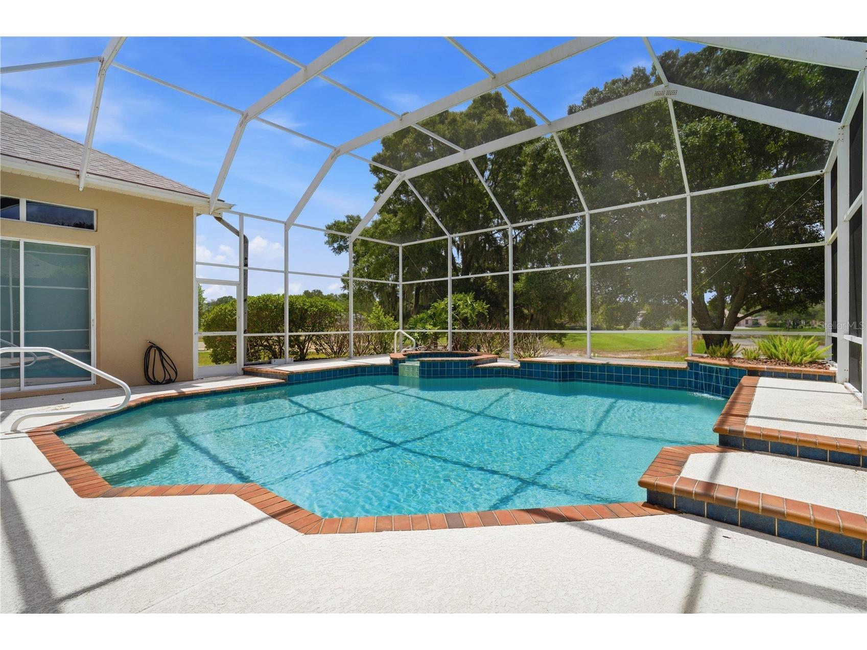 9276 Lake Cypress Loop Weeki Wachee FL 34613 - GLEN LAKES W7886752 image57