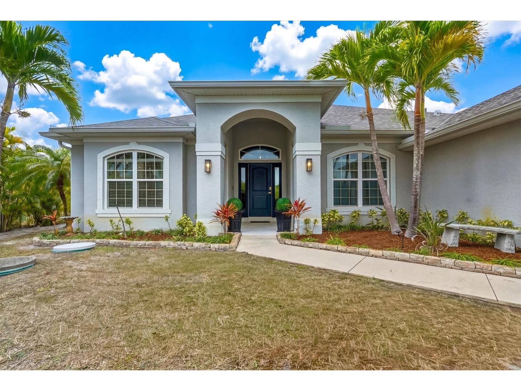 9276 Miami Circle Port Charlotte FL 33981 - MIAMI WATERWAY D6144036 image1