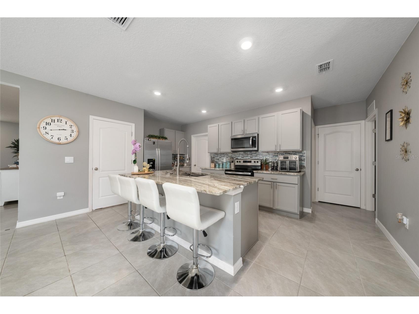 928 August Sky Drive Deltona FL 32738 S5148636 image15