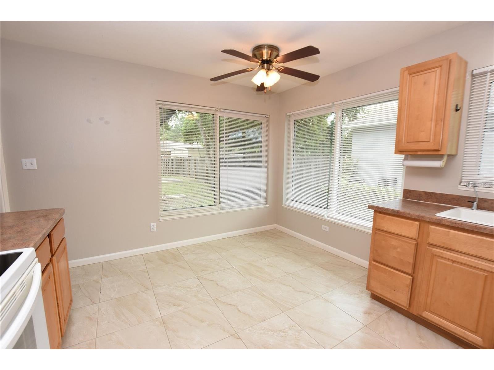 928 E Valencia Street Lakeland FL 33805 - LAKE PARKER L4963015 image9