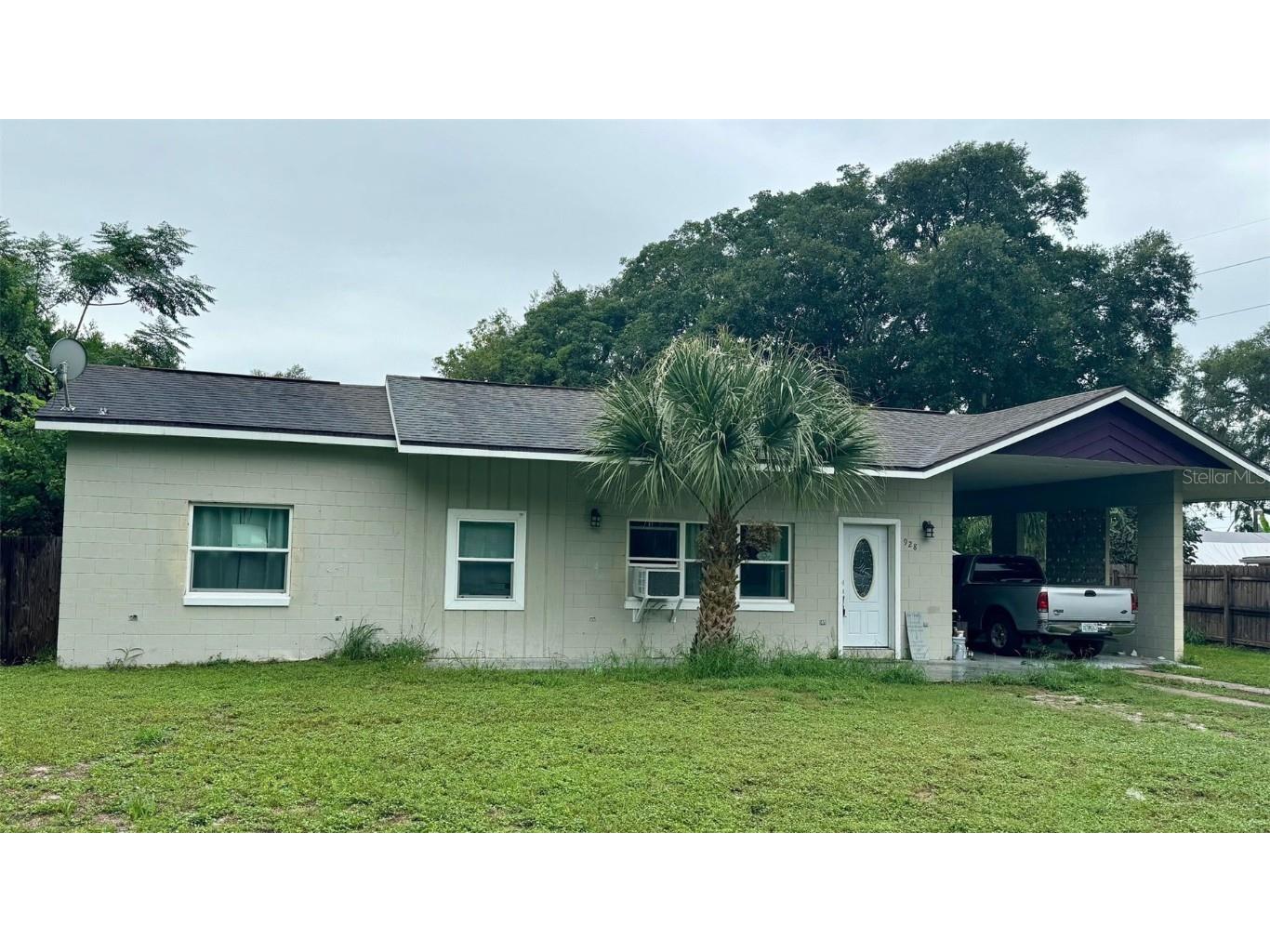 928 Edgewater Circle Eustis FL 32726 L4939901 image1