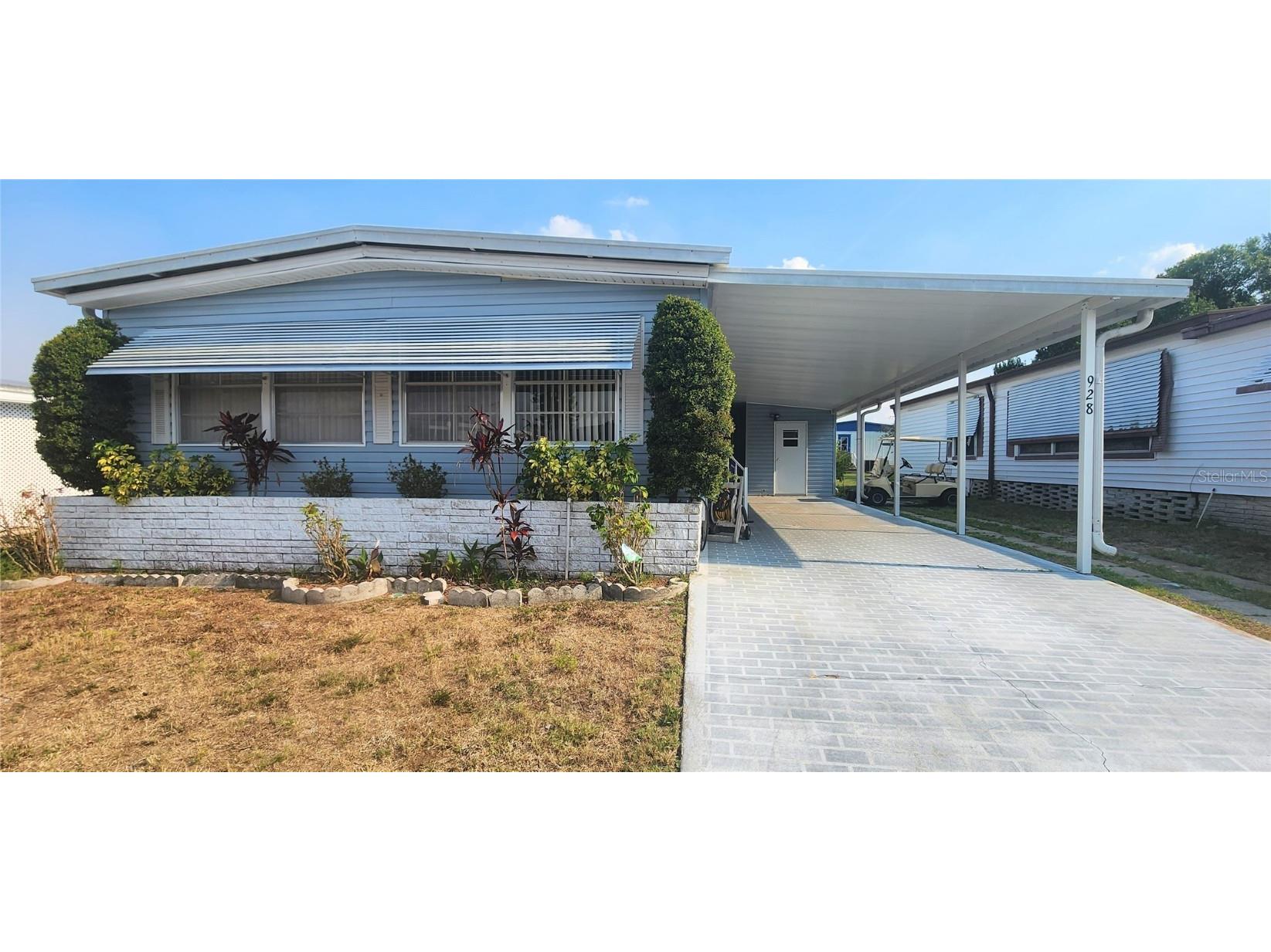 928 Elizabeth Lane Lakeland FL 33809 - LAKE GIBSON L4937042 image1