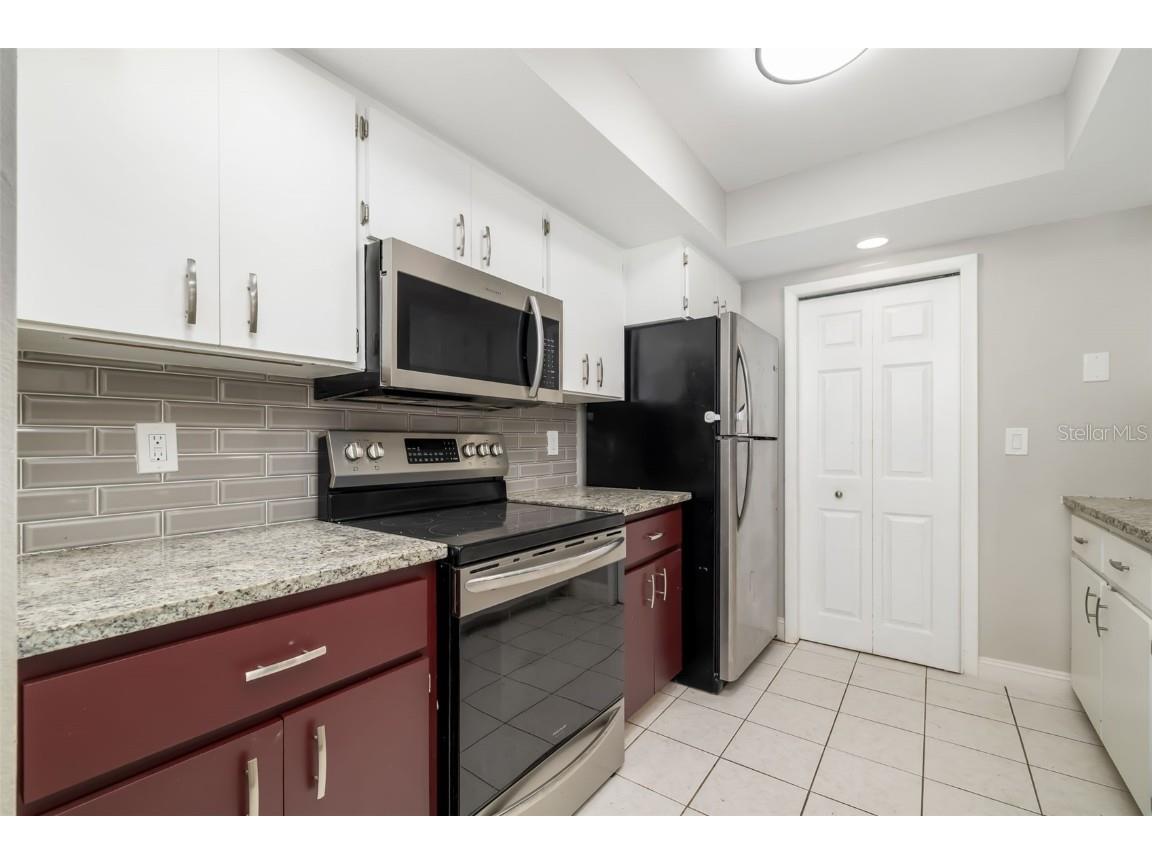 928 Laurel Avenue Venice FL 34285 A4675691 image13