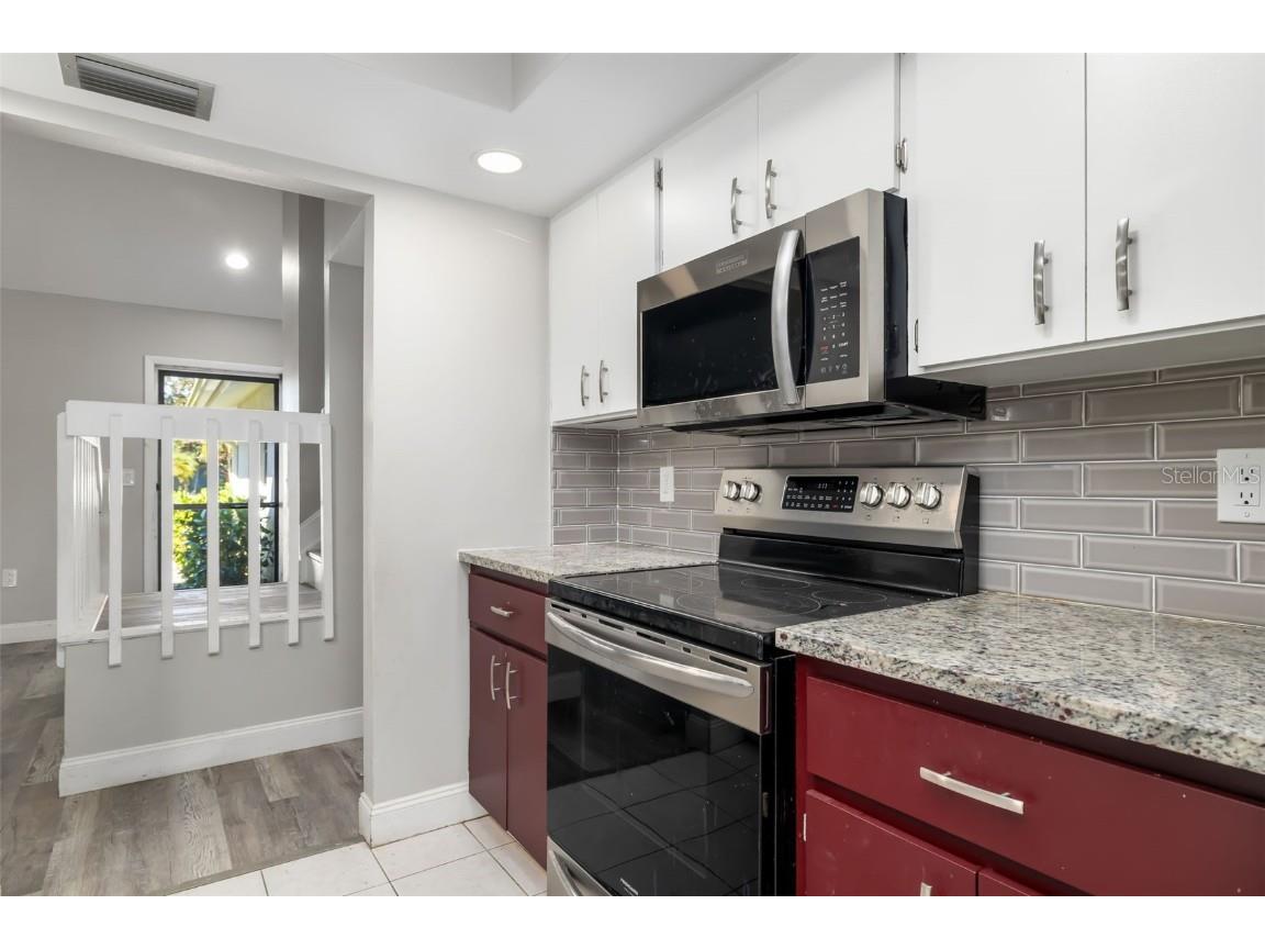 928 Laurel Avenue Venice FL 34285 A4675691 image16