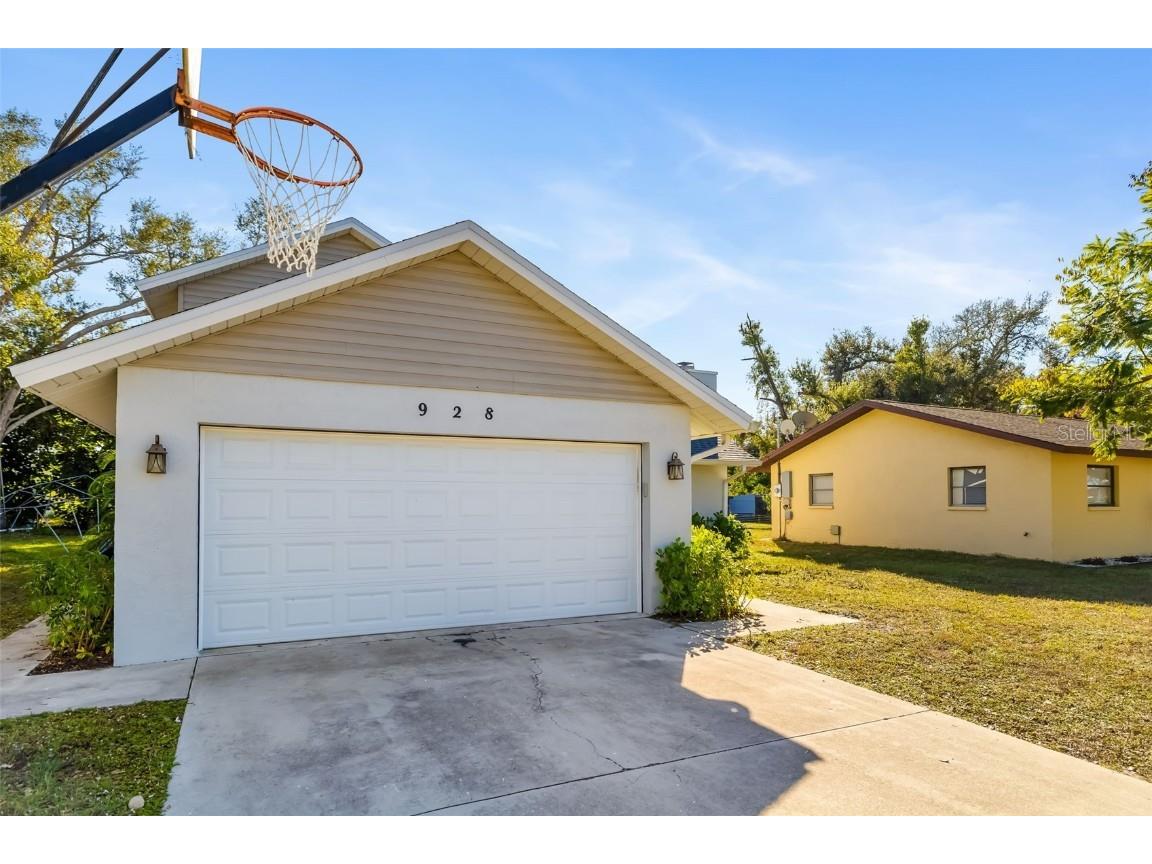 928 Laurel Avenue Venice FL 34285 A4675691 image18