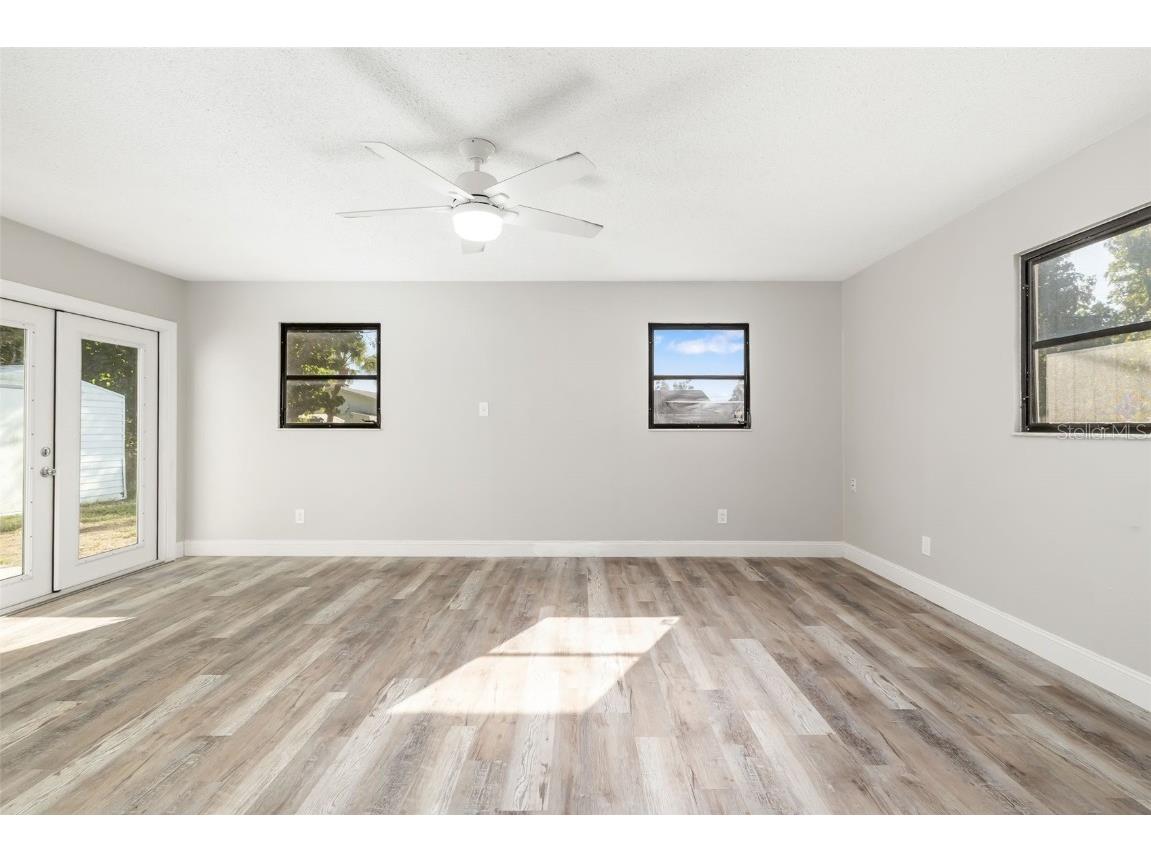 928 Laurel Avenue Venice FL 34285 A4675691 image20