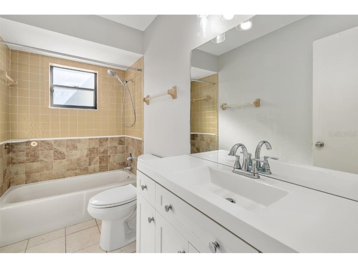 928 Laurel Avenue Venice FL 34285 A4675691 image37