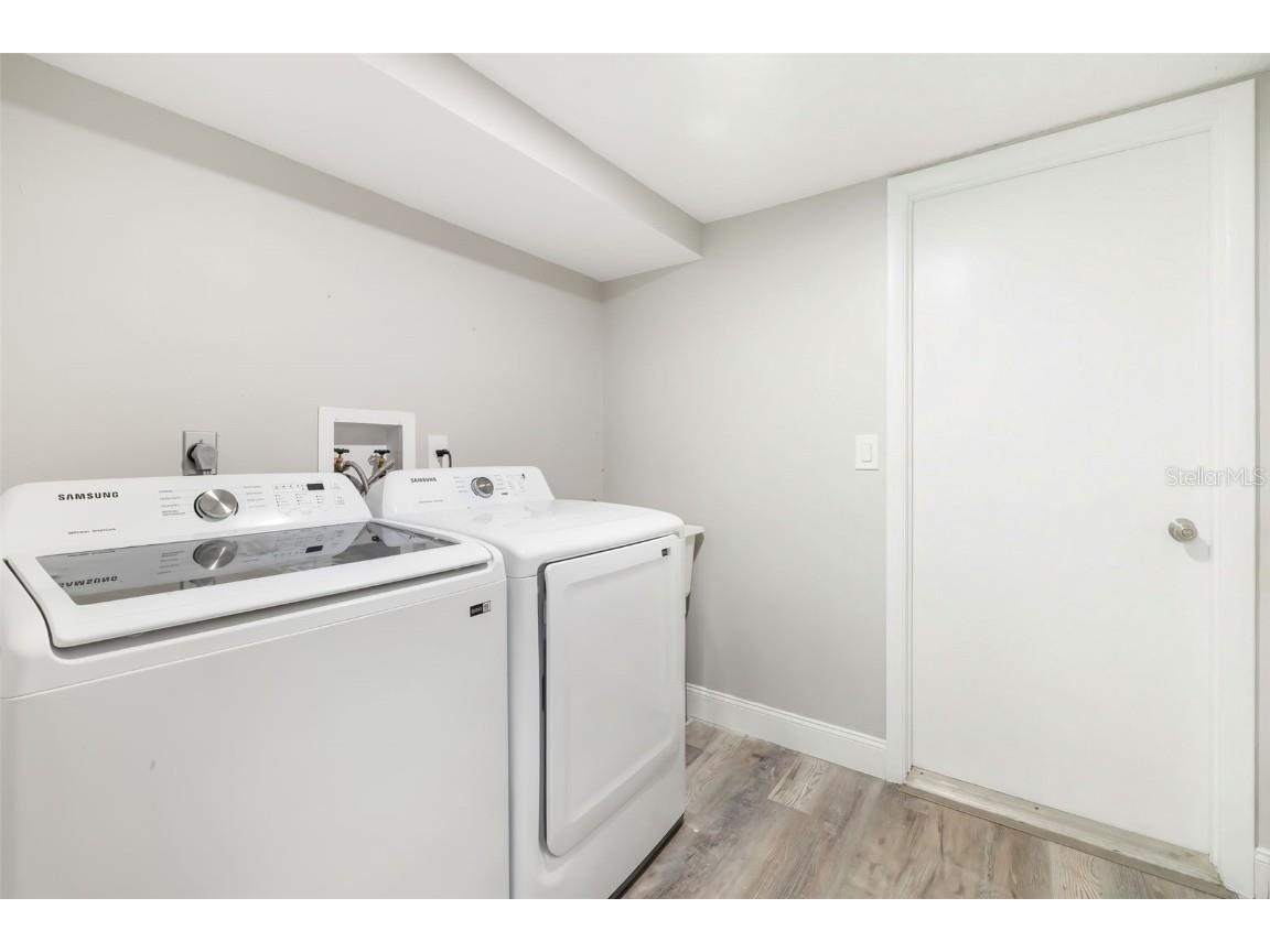 928 Laurel Avenue Venice FL 34285 A4675691 image38