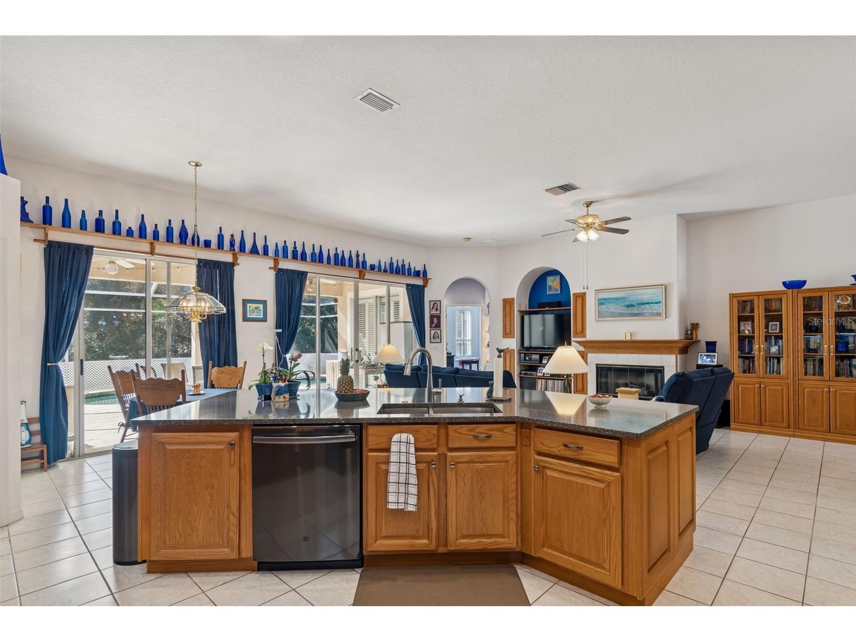 928 Oakview Road Tarpon Springs FL 34689 TB8461310 image16