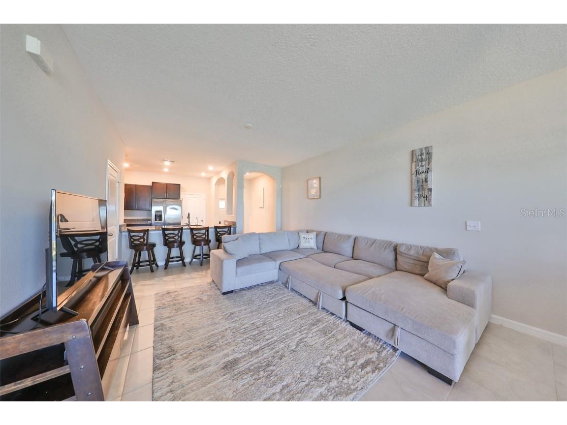 928 Royal Empress Drive Ruskin FL 33570 TB8315223 image16