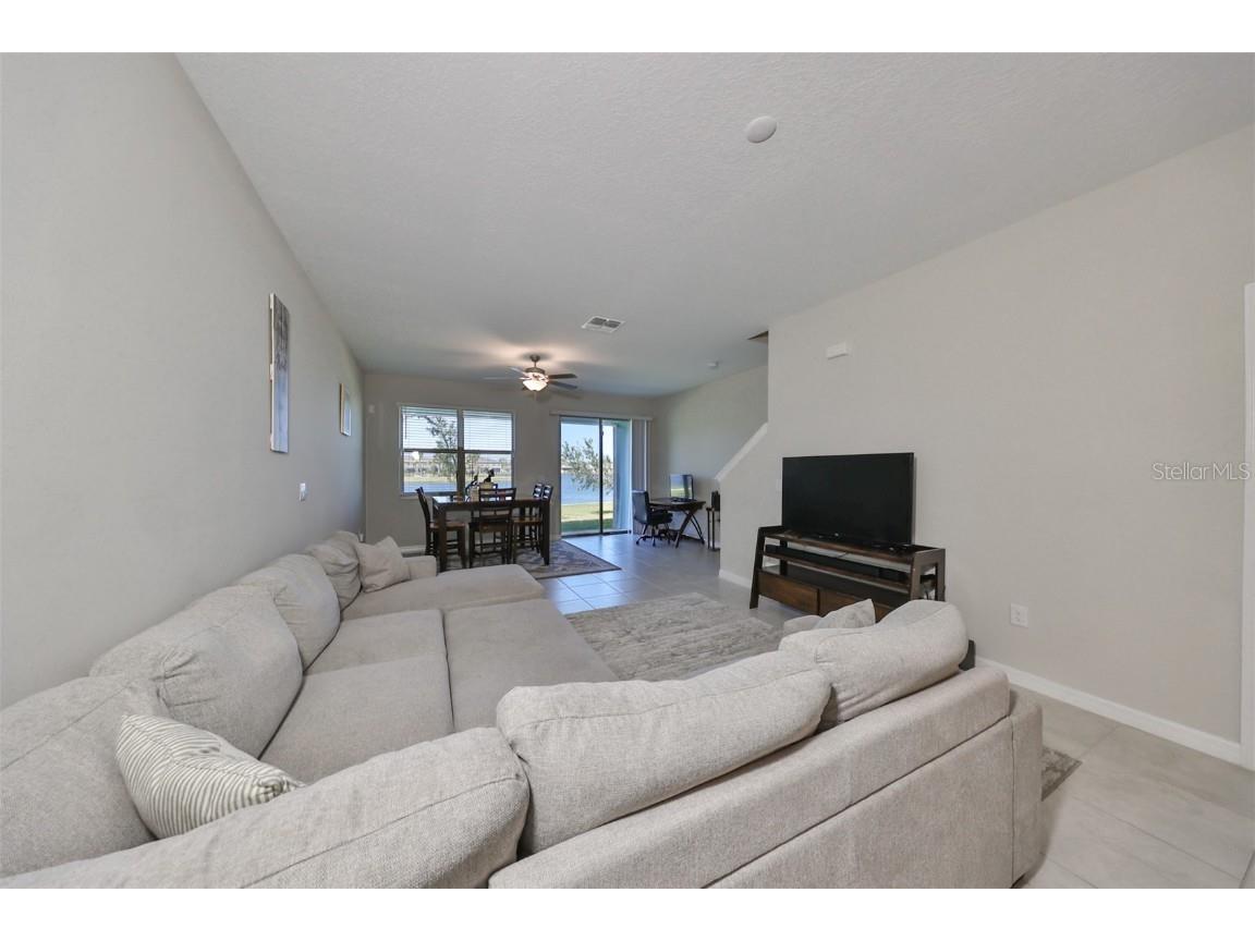 928 Royal Empress Drive Ruskin FL 33570 TB8315223 image18