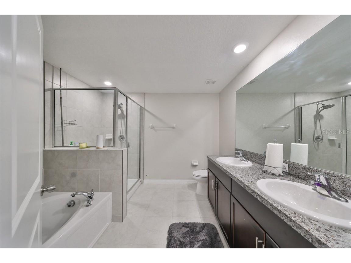 928 Royal Empress Drive Ruskin FL 33570 TB8315223 image29