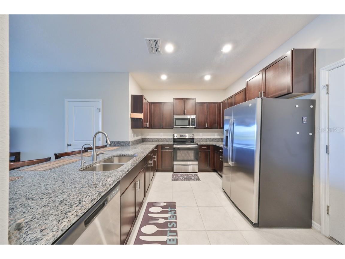 928 Royal Empress Drive Ruskin FL 33570 TB8315223 image9