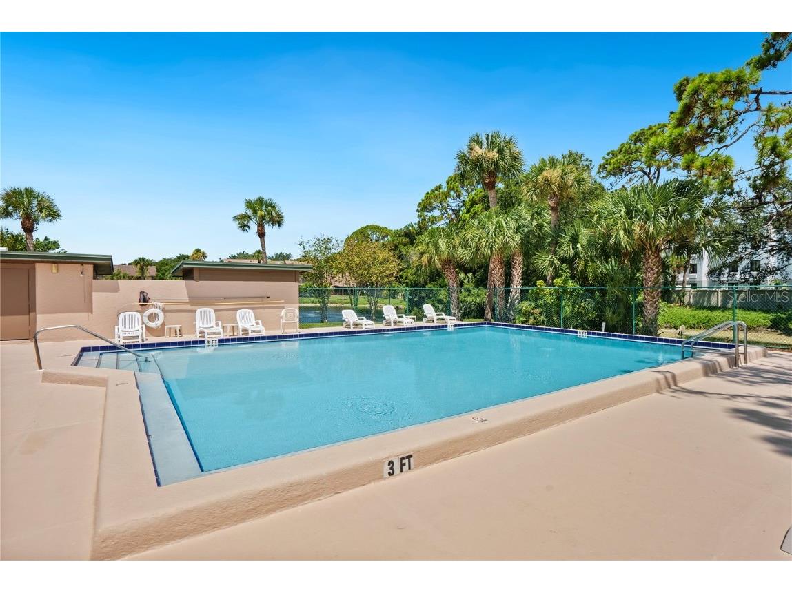 928 Sunridge Drive #F2 Sarasota FL 34234 A4650806 image39