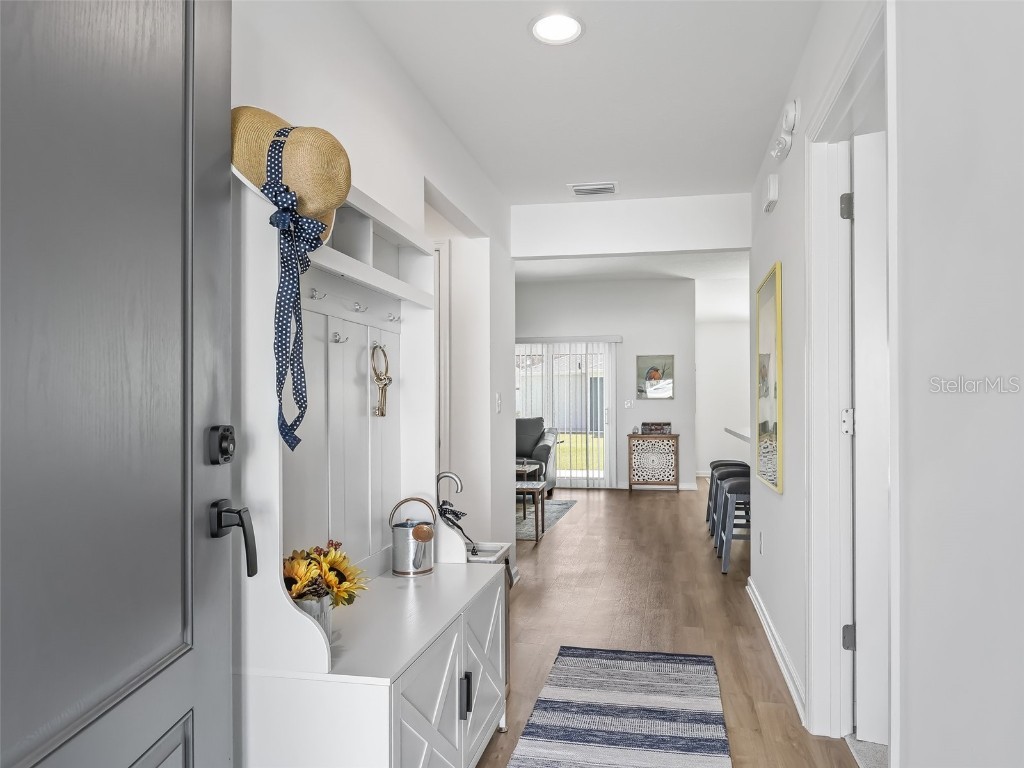 928 Veronica Court The Villages FL 34762 OM705817 image3