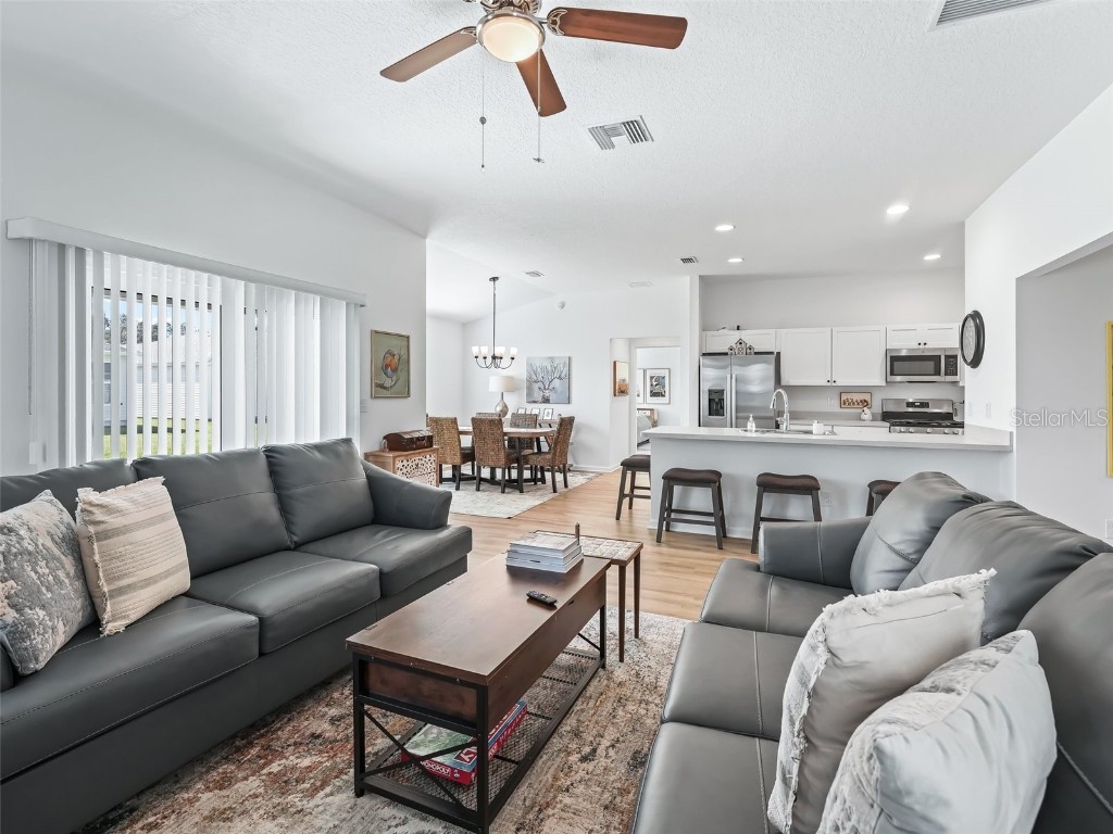 928 Veronica Court The Villages FL 34762 OM705817 image6