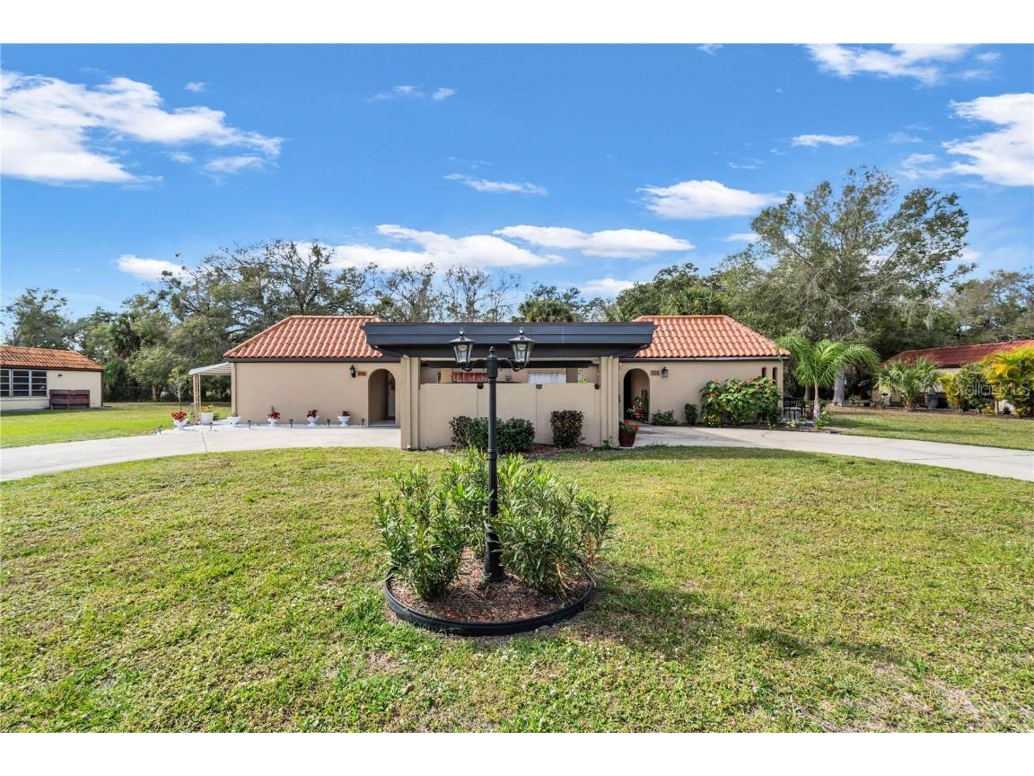 928 W Faith Circle Bradenton FL 34212 A4596983 image1