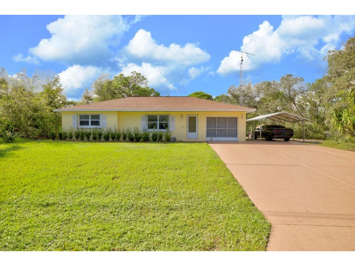 928 Wildflower Street Lake Placid FL 33852 C7470336 image1
