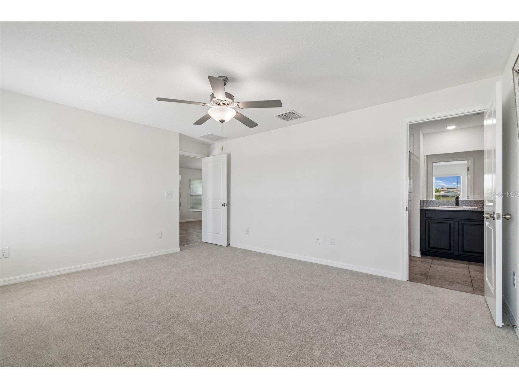 928 Zone Tailed Hawk Place Ruskin FL 33570 TB8529634 image12