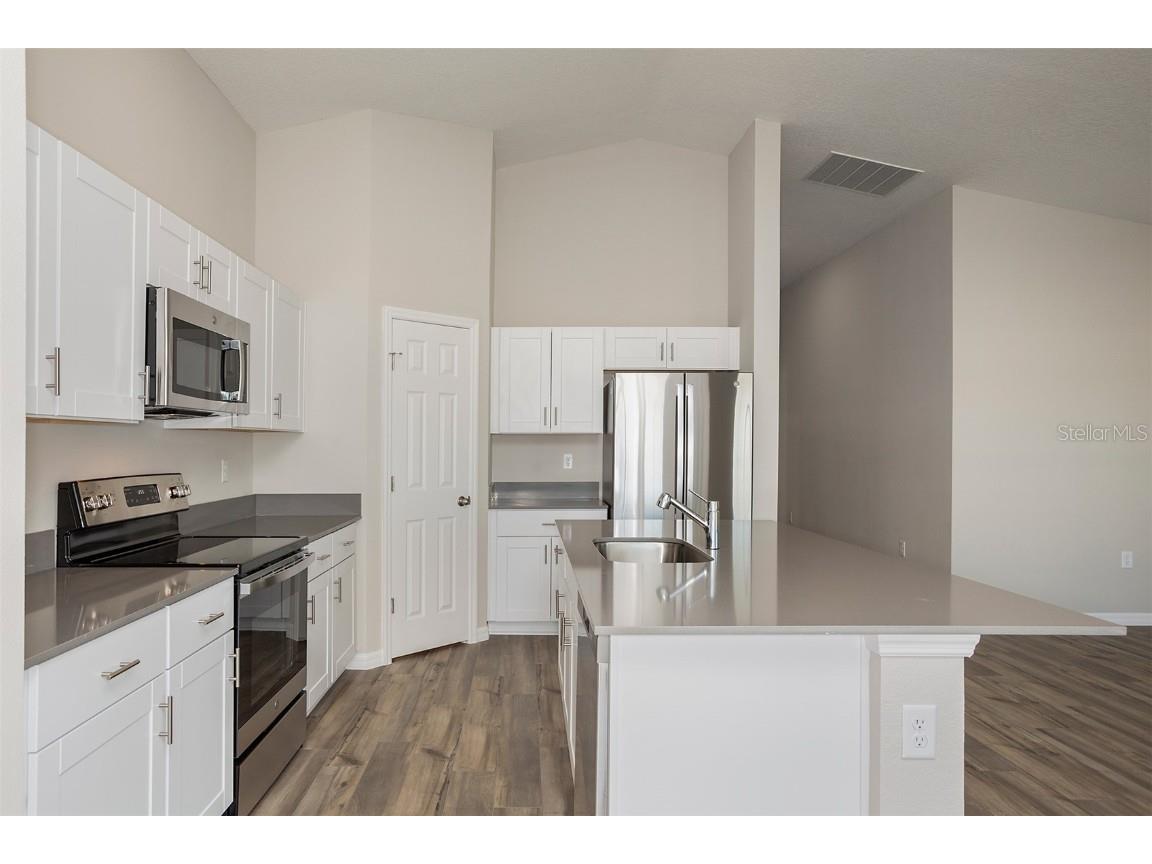 9284 Pavilion Shade Drive Zephyrhills FL 33541 TB8447617 image5