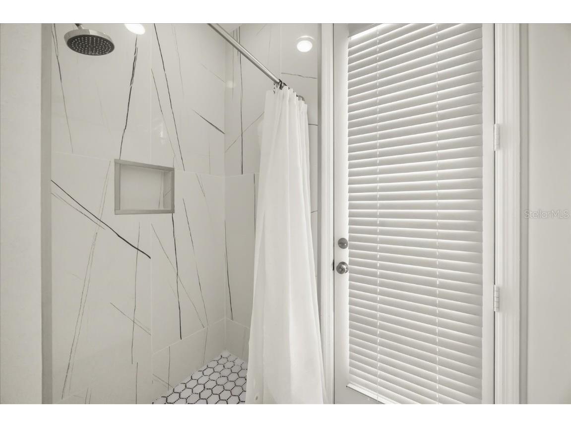 9285 Wickham Way Orlando FL 32836 O6339063 image31