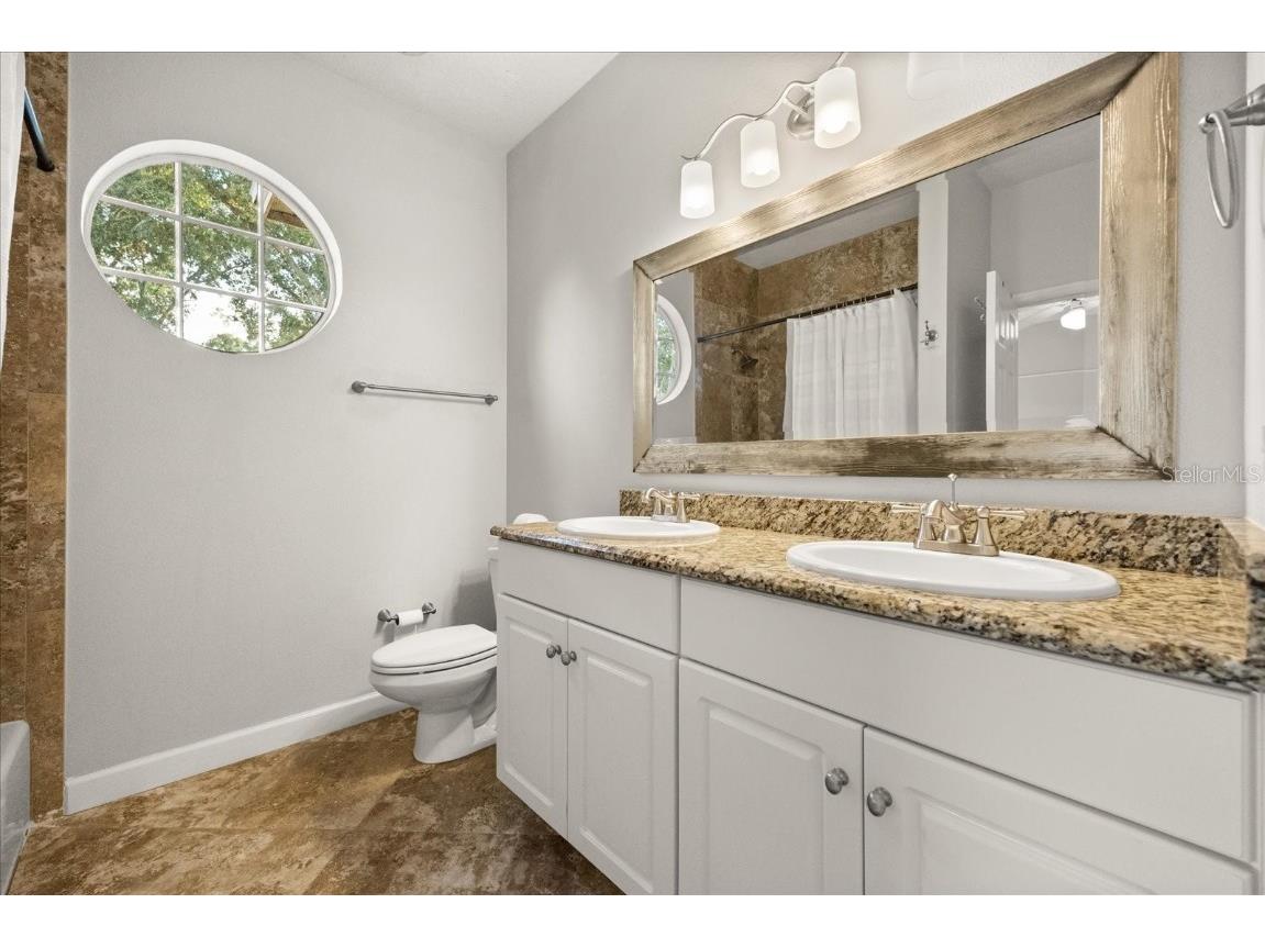 9285 Wickham Way Orlando FL 32836 O6339063 image37