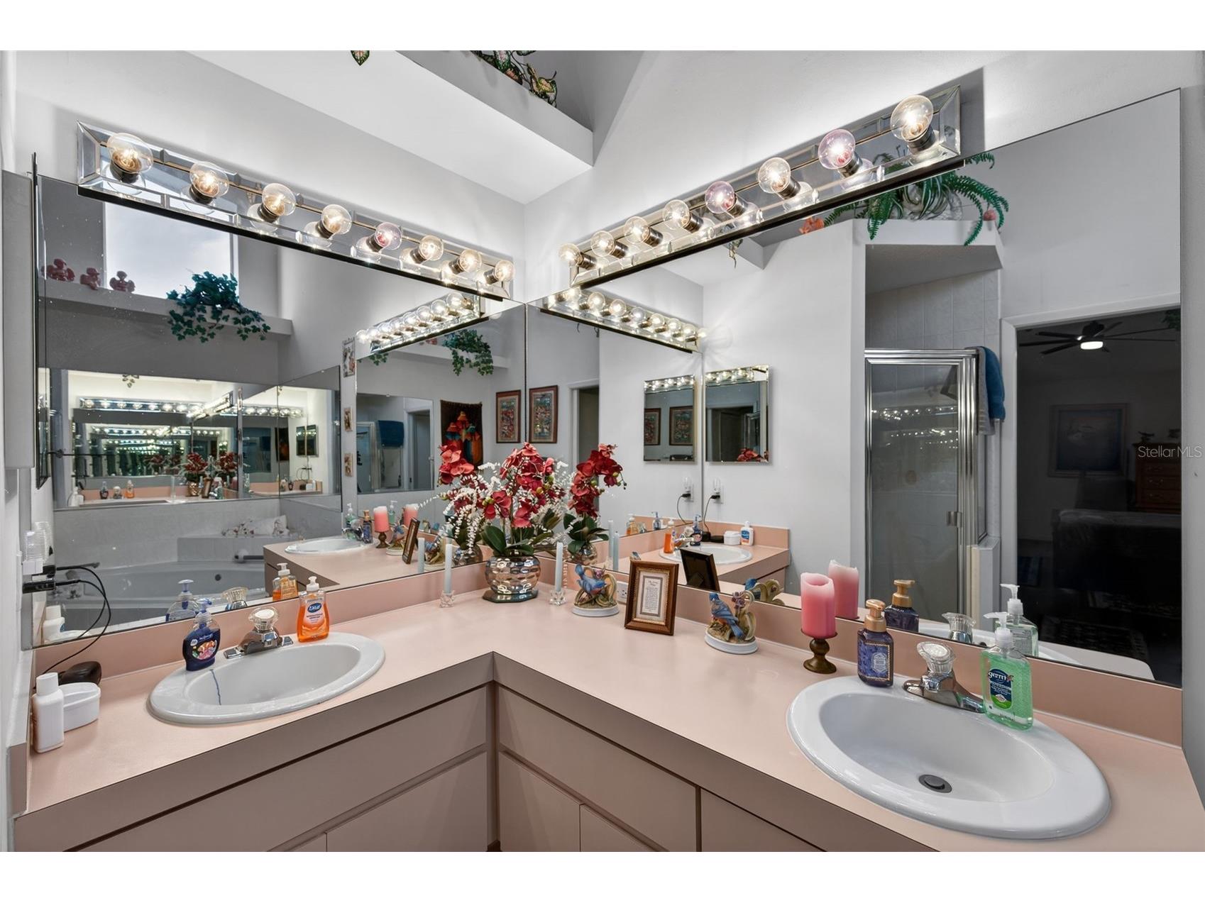 9288 New Orleans Drive Weeki Wachee FL 34613 W7882264 image30