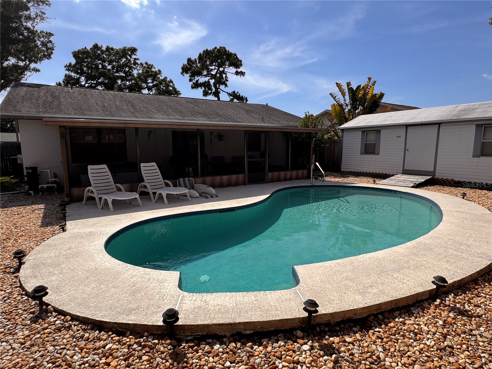 9289 92nd Way Seminole FL 33777 TB8516141 image2