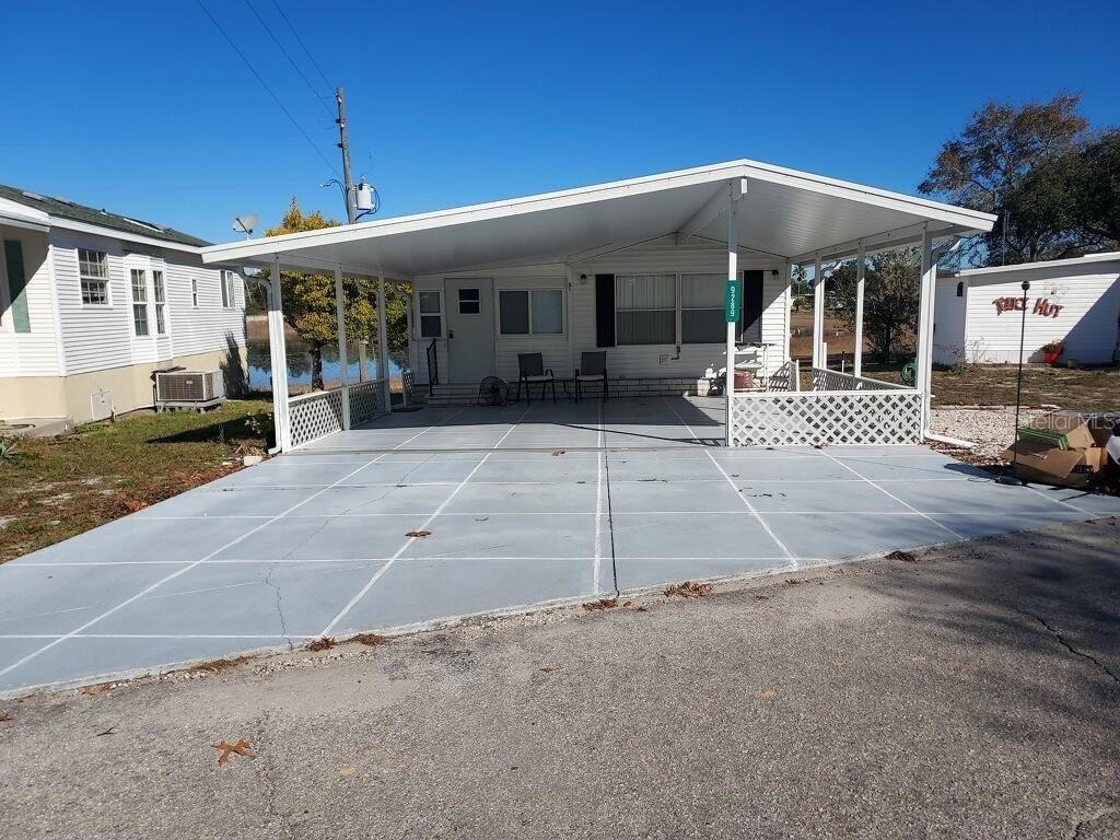 9289 Grizzly Bear Lane Weeki Wachee FL 34613 W7851787 image1