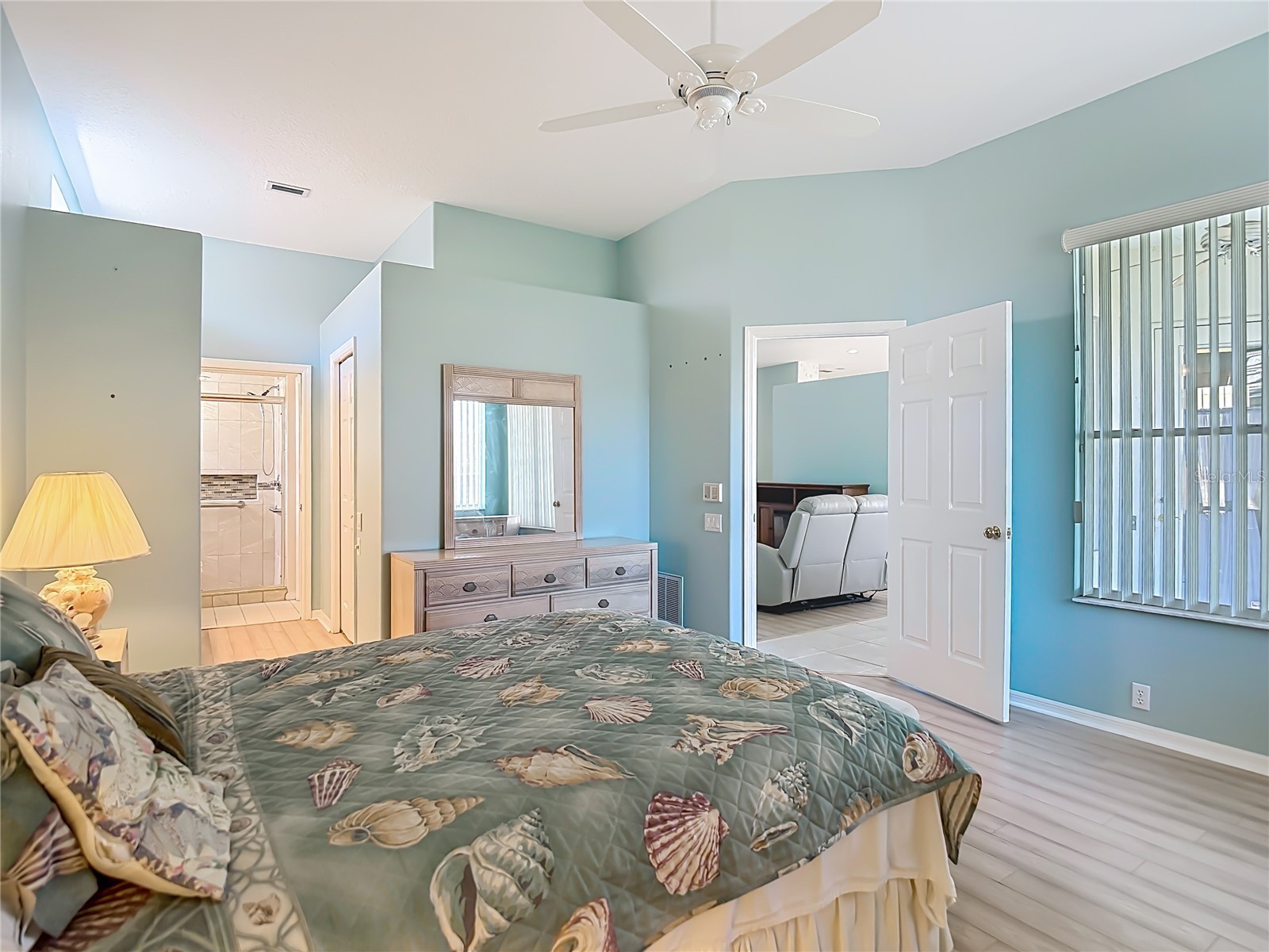 9289 Penelope Drive Weeki Wachee FL 34613 TB8498751 image14