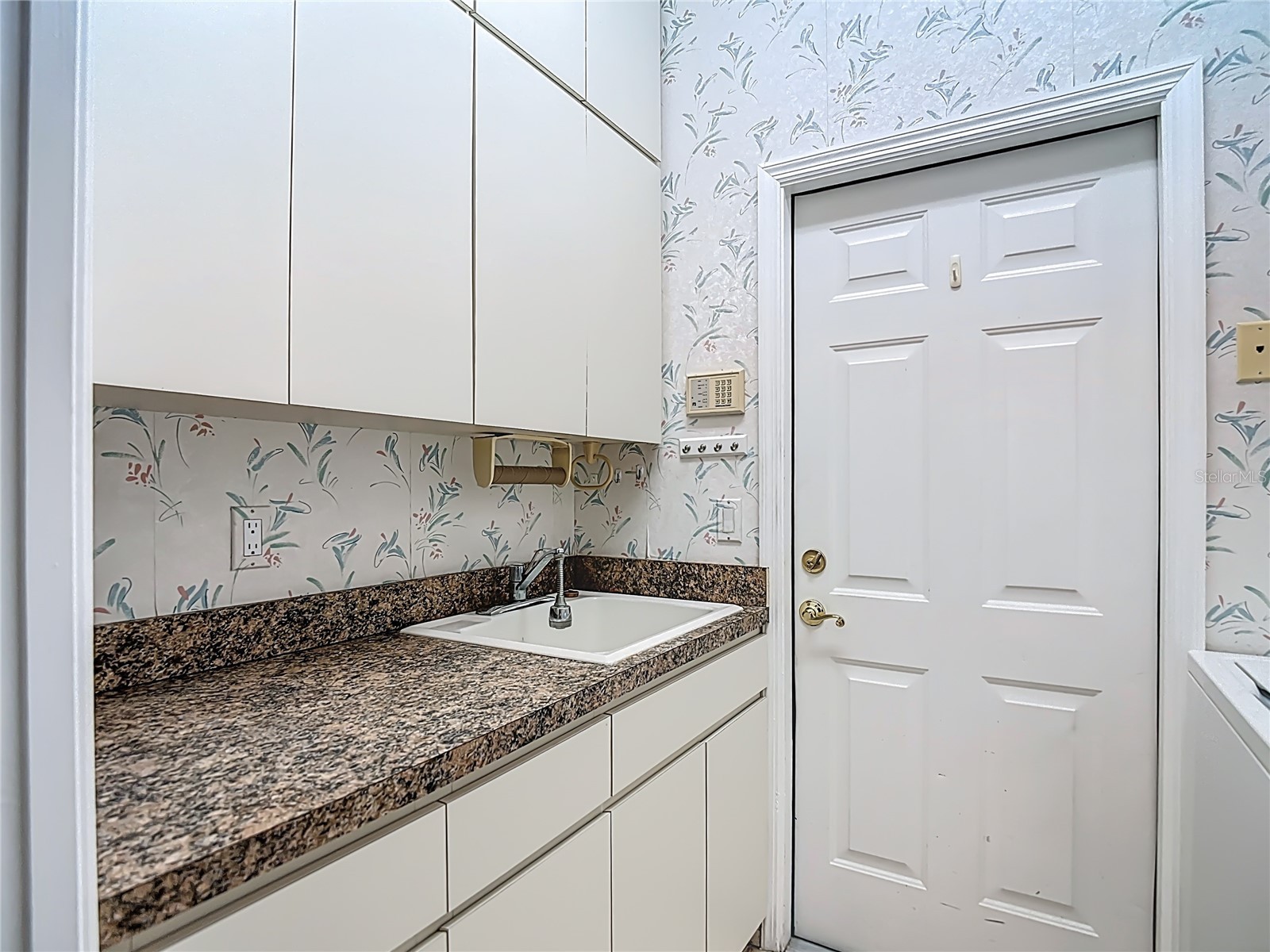 9289 Penelope Drive Weeki Wachee FL 34613 TB8498751 image21