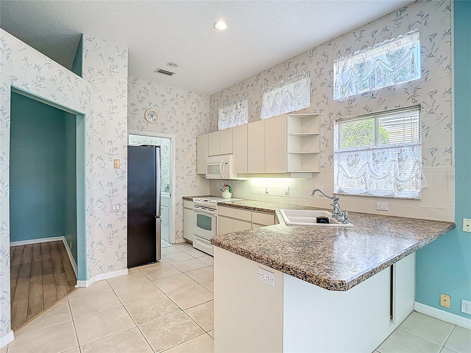 9289 Penelope Drive Weeki Wachee FL 34613 TB8498751 image7