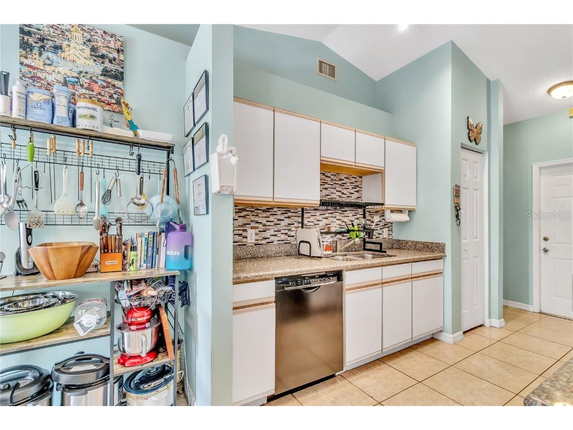 929 Albertville Court Kissimmee FL 34759 O6366629 image8